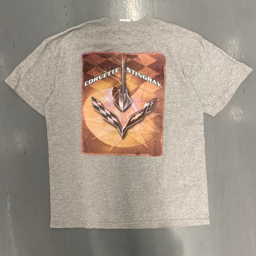 Chevy Grey Corvette Stingray tee‎ with sick back graphic